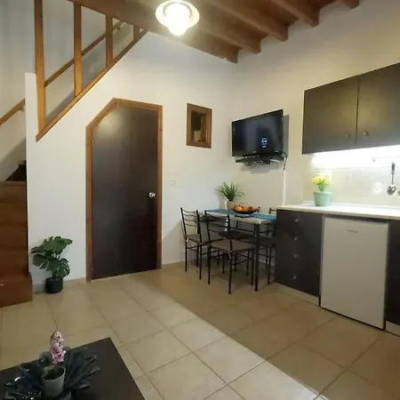 Tiny Clock House עיר רודוס